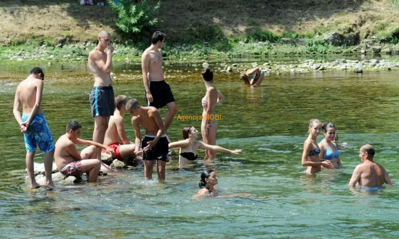 Kuca i plac